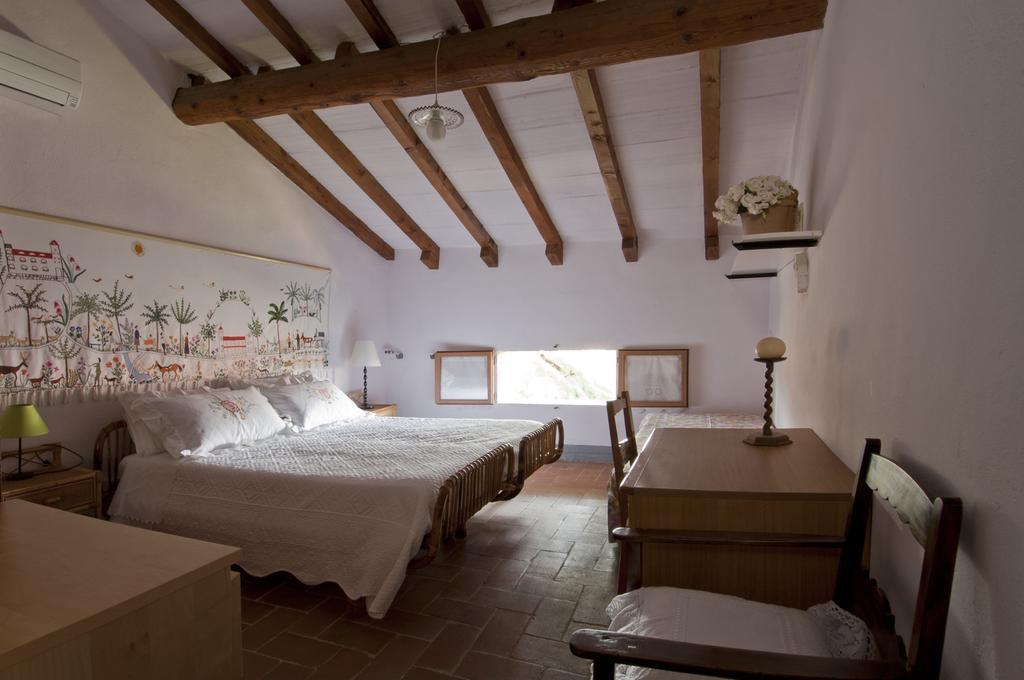 Cosetta Guest House Certaldo Bagian luar foto